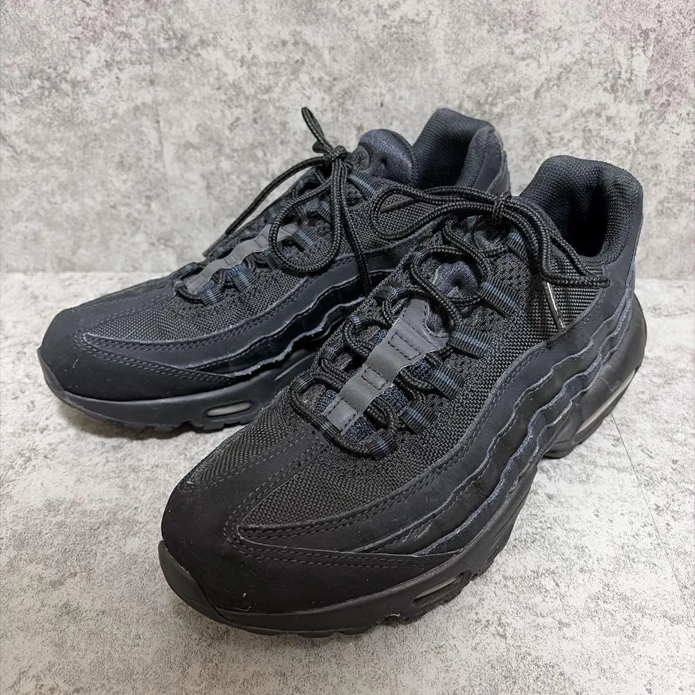 ナイキ NIKE エアマックス95 トリプルブラック 黒 26.5cm