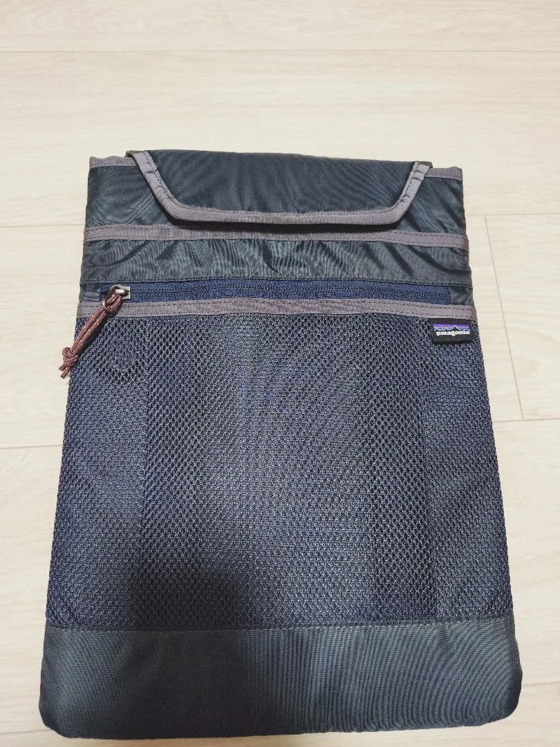 【美品】patagonia パタゴニア PCタブレットケース