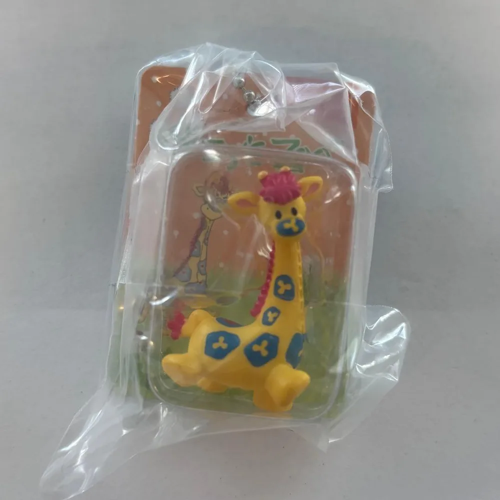 スージーズー Suzy's Zoo ミニチュアパッケージチャーム キリン ガチャ