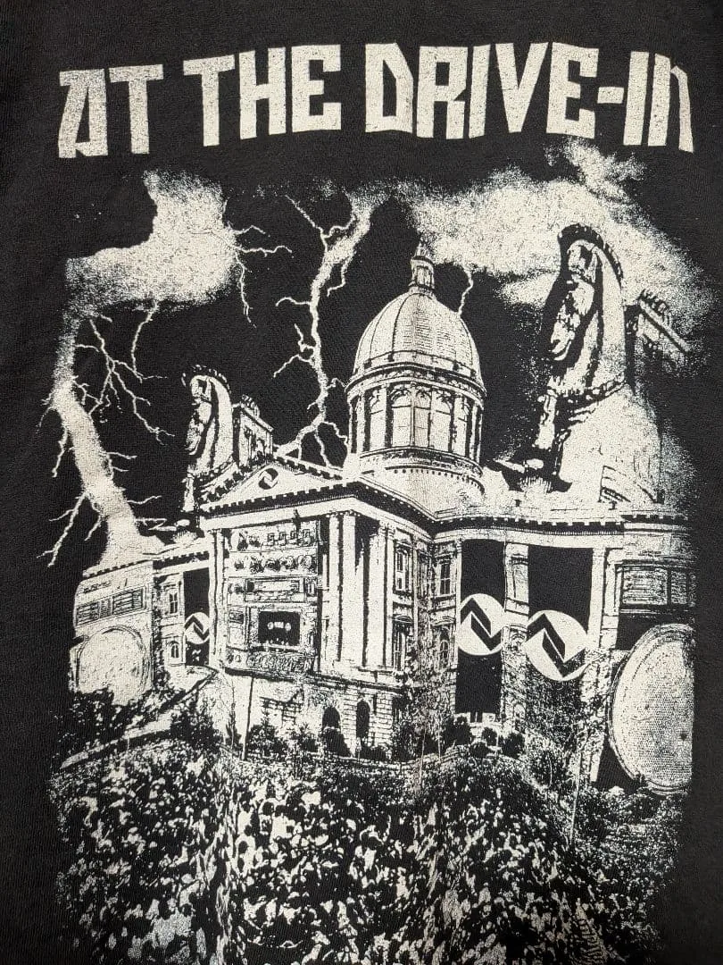 AT THE DRIVE-IN Tシャツ ブラック Lサイズ