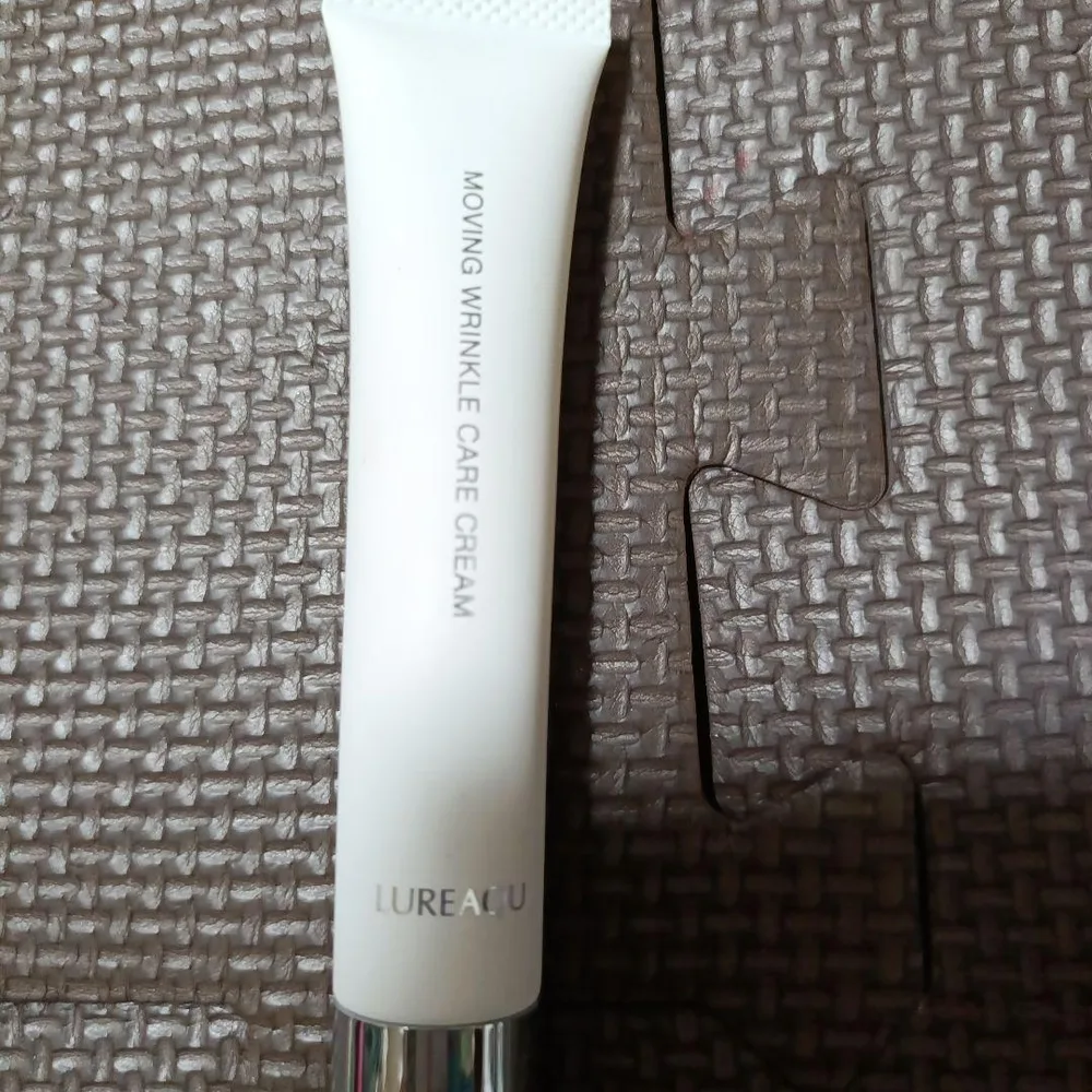 ルリークムービングリンクルケアクリーム 医薬部外品