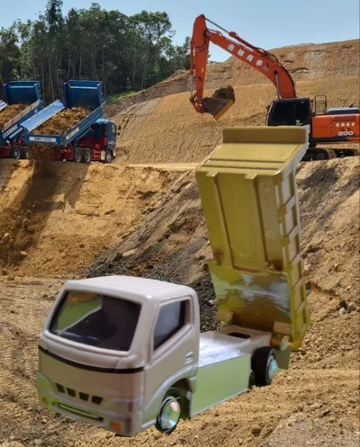 トミカ トヨタ ダイナ トラック 改造 ミニカー ダンプ ロング