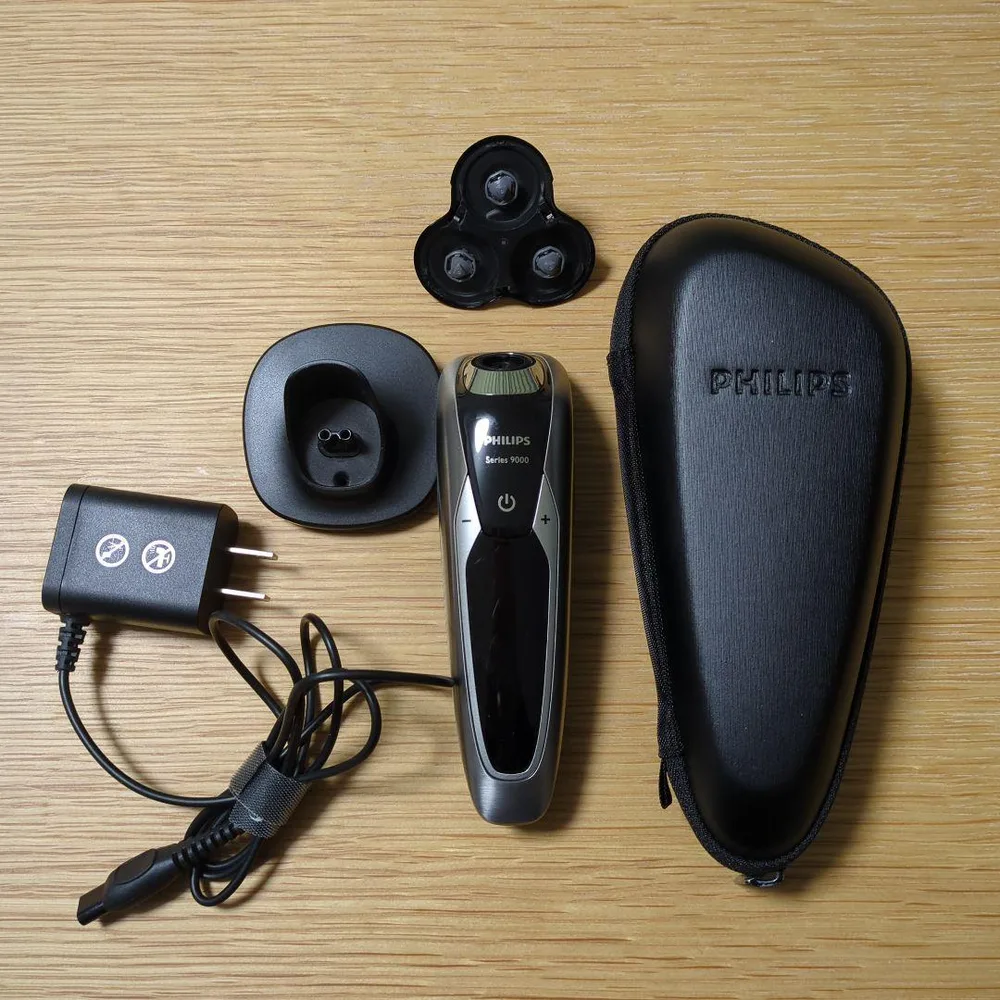 PHILIPS Series 9000 電気シェーバー 本体