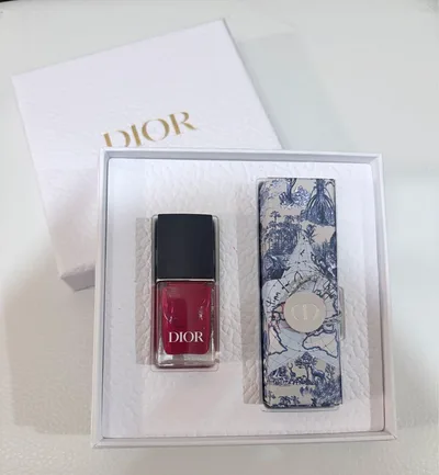 DIOR ノベルティ ルージュディオール&ネイルカラーセット バースデーギフト