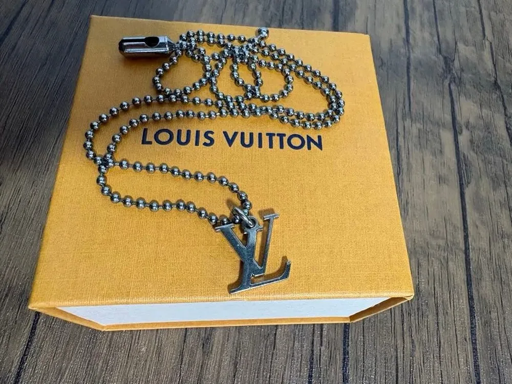 ⭕️本日発送⭕️LOUIS VUITTON ネックレス シルバー
