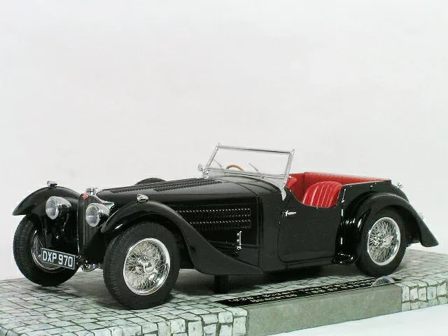 ミニチャンプス 1/18 スケールブガッティ タイプ 57SCコルシカ ロードスターブラックBugatti MINICHAMPS