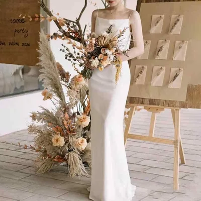 ウェディングドレス フランス 軽量 サテン シンプル スリムシルエット 新婦用 結婚式 フォトウェディング イブニングドレス スタイルアップ 気品