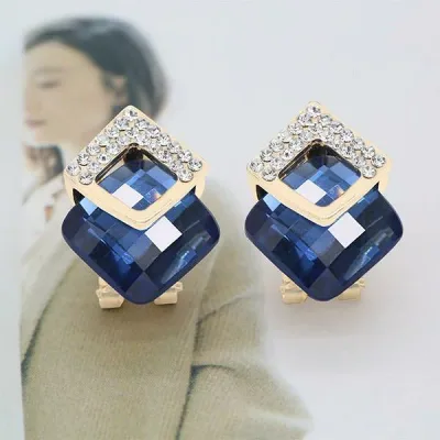 ピアス レディース アクセサリー S925銀針 スタッドピアス 両耳用 ジュエリー 耳飾り 耳ピアス キラキラ 水晶 クリスタル 四角形 スクエア 二層 重ね付け エレガント 高級感 華奢 シンプル 大人かわいい おしゃれ カジュアル 上品 通勤用 デ