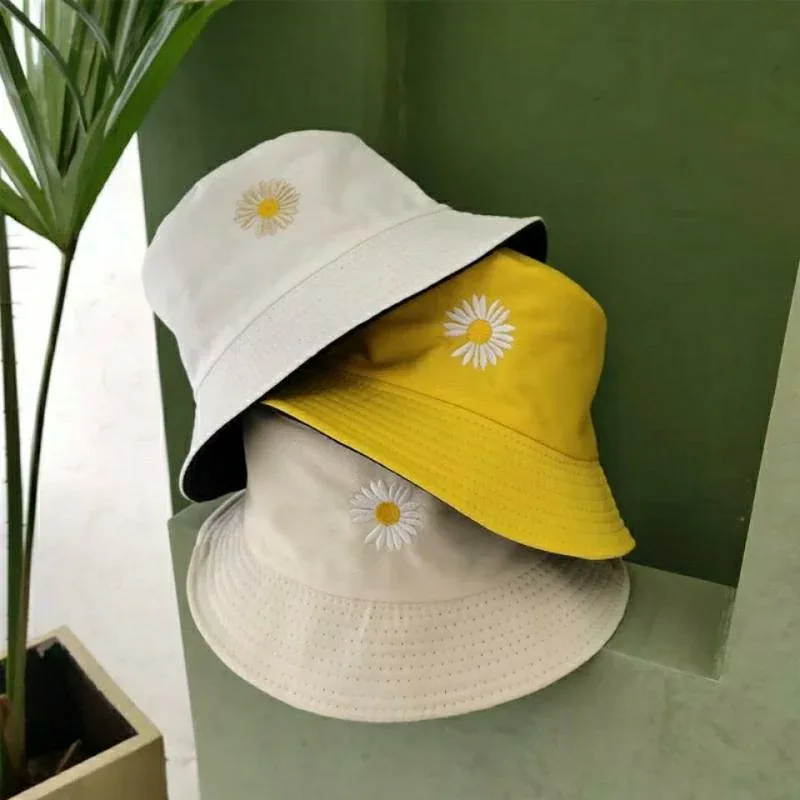 レディース 夏用 フィッシャーマンズハット 両面 笑顔 デイジー柄 日よけ 小つば かわいい ファッション キャップ UVカット 軽量 アウトドア 普段使い