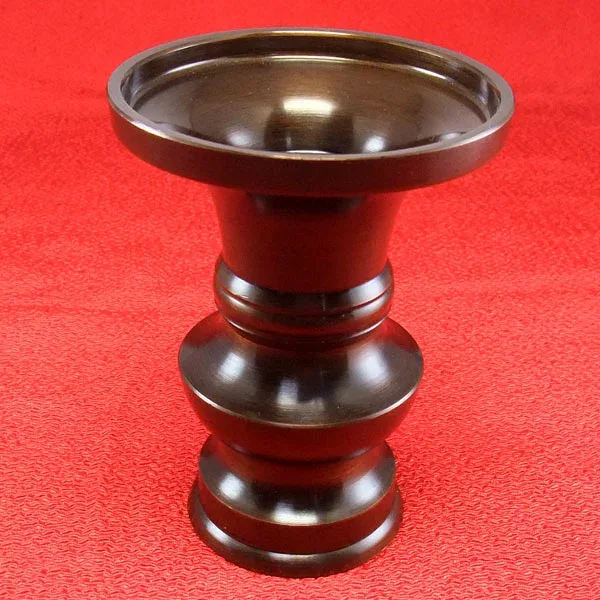 黒光色 花立て 5.5号 5.5寸 1個 対でご注文の場合は数量を2としてください 仏具 鋳物 真鍮製 華瓶 けびょう ケビョウ こっこうしょく 花瓶 【20261026】