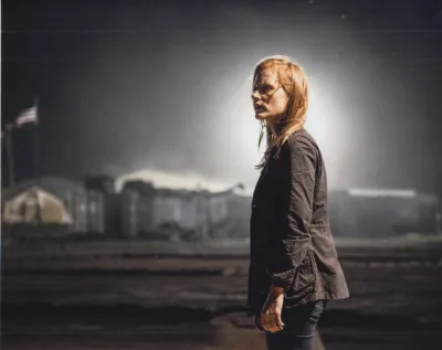 ゼロダークサーティ ジェシカチャステイン Zero Dark Thirty Jessica Chastain 映画 写真 輸入品 8x10インチサイズ 約20.3x25.4cm