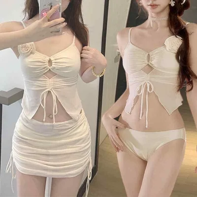 水着 レディース セパレート 3点セット ビキニ キャミソール 無地 セクシー 温泉 ビーチ リゾート パッド付き ノンワイヤー 再生繊維 ブラック オフホワイト