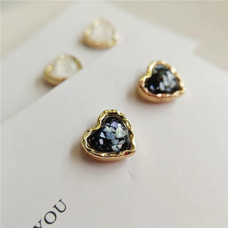 ピアス レディース ハート型 高級感 クリスタル 水晶 キャッチ 小ぶり 大人 かわいい シンプル 韓国風 ゴールドフレーム スワロフスキー調 アクセサリー ジュエリー プレゼント ギフト 普段使い