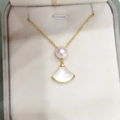 ネックレス レディース 淡水パール 貝殻モチーフ ペンダント 小ぶり 天然パール 18Kゴールドコーティング 金属アレルギー対応 上品 かわいい フォーマル カジュアル プレゼント