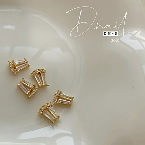 D.nail ジュエリービジューパーツ DM5 2個