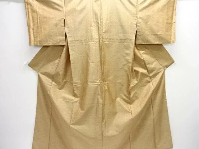 麻の葉模様織出し十日町紬着物【中古】【着】【紬・お召し】