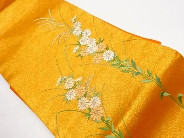草花模様刺繍名古屋帯【中古】【着】【名古屋帯】