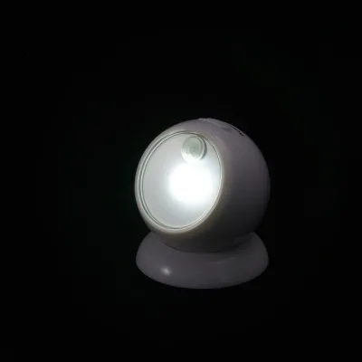 YAZAWA(ヤザワ)ボールセンサーライト 乾電池式 白色LED 人感・明暗センサー付 NBSMN45WH