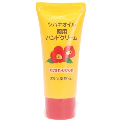 Camellia oil medicated hand cream
