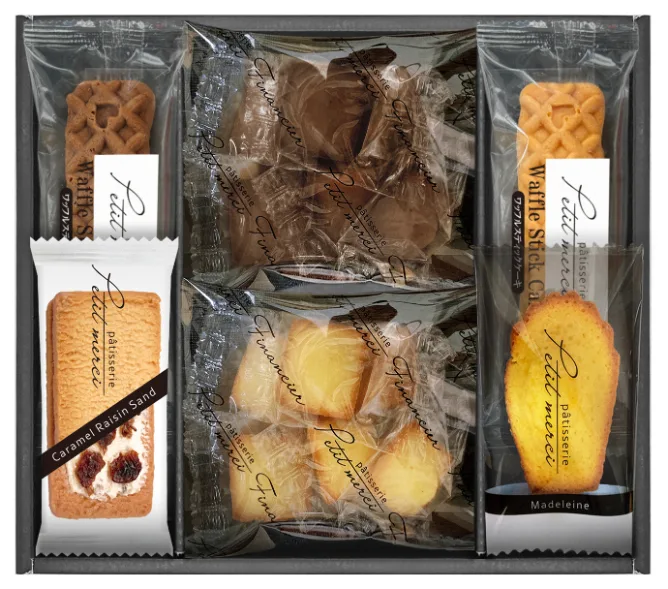 ชุดเค้กคัดสรร Patisserie Petit Merci