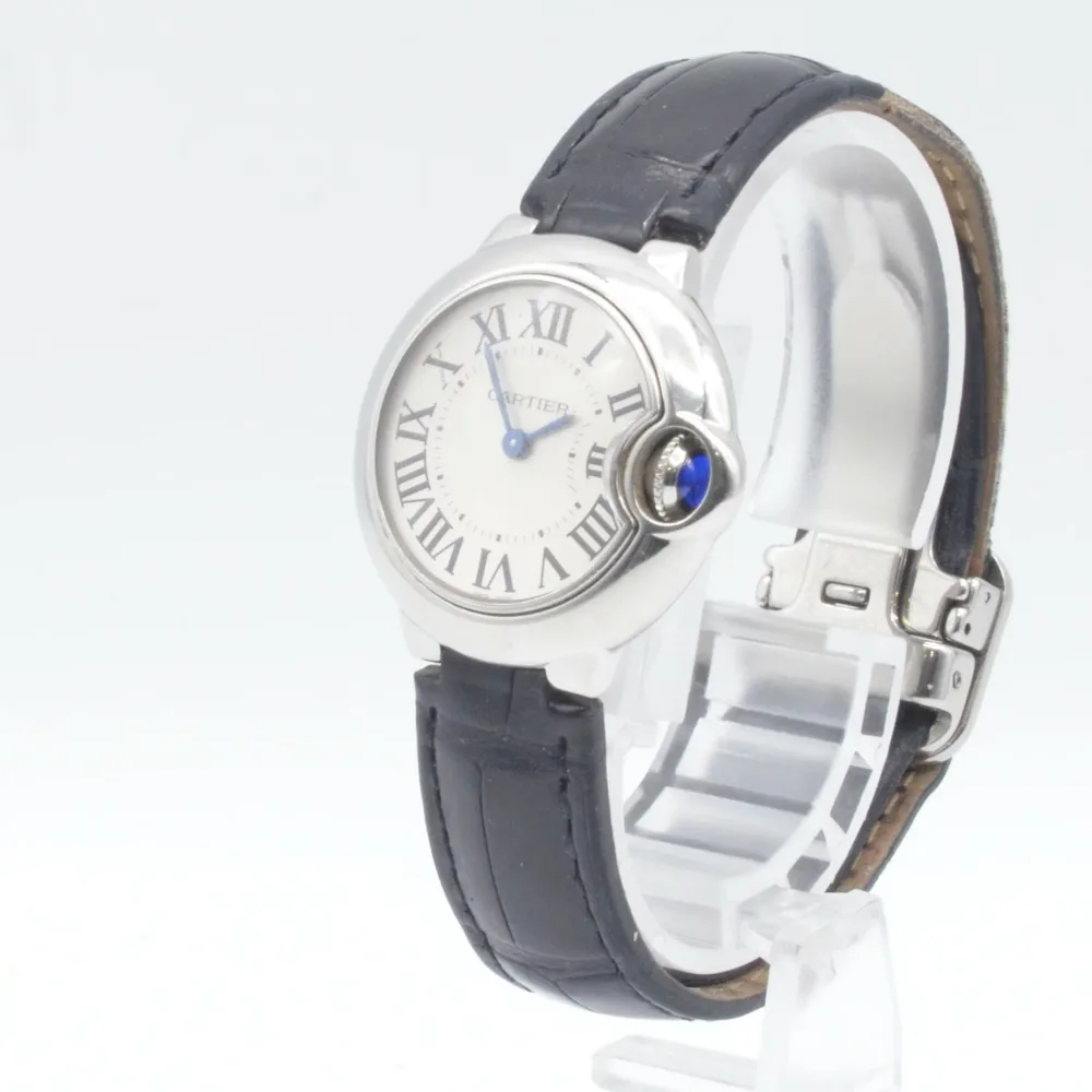 \50枚先着★3%OFFクーポン配布中/ Cartier カルティエ バロンブルー ドゥ カルティエ W69018Z4 3009 シルバー文字盤 ローマン SS クォーツ ブラック レザーベルト レディース 腕時計 【中古】 ギフト プレゼント