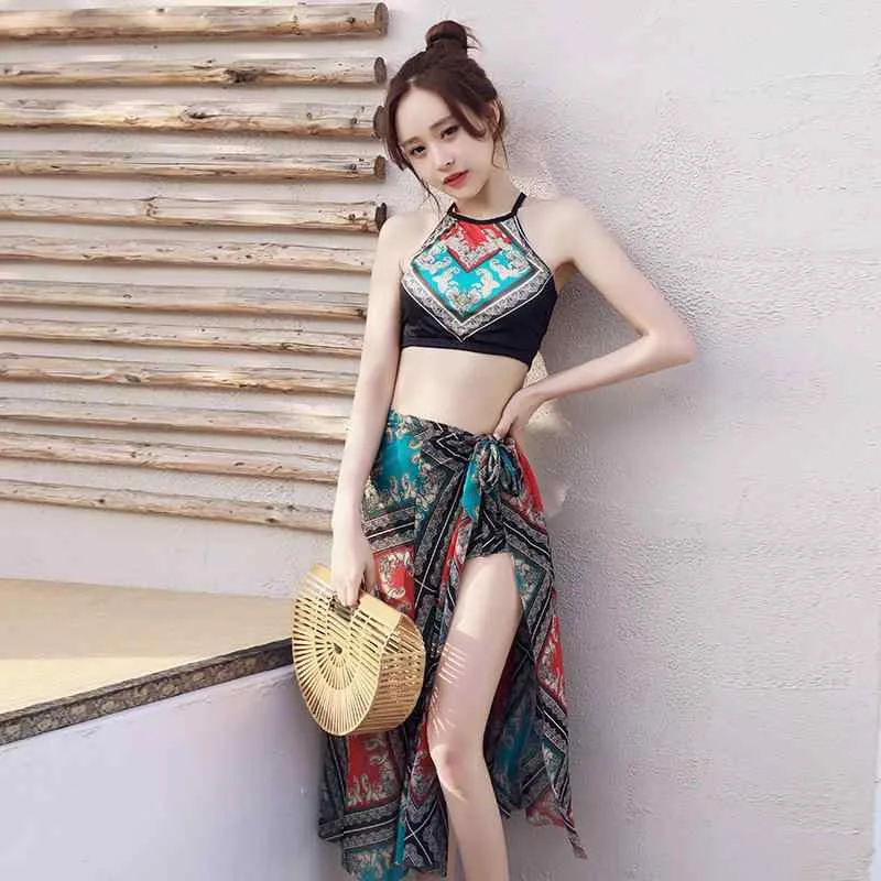 水着 レディース ビキニ スリーピース 3点セット セパレート ビスチェ風 三角ビキニ スイムウェア 温泉 ビーチ リゾート プール 海水浴 旅行 10代 20代 パッド付き ノンワイヤー 花柄 フラワー オレンジ グリーン ポリエステル