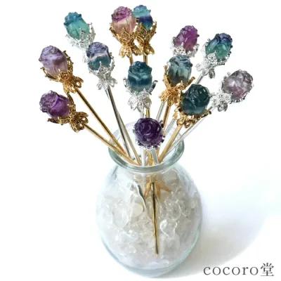 天然石 パワーストーン 【次回入荷未定】 フローライト 薔薇 バラ インテリア 置き物 かんざし ヘアアクセサリー ※2種類から選べる サイズ:約140×18mm 重さ:約14g レディース メンズ 勝負 恋愛 a5h
