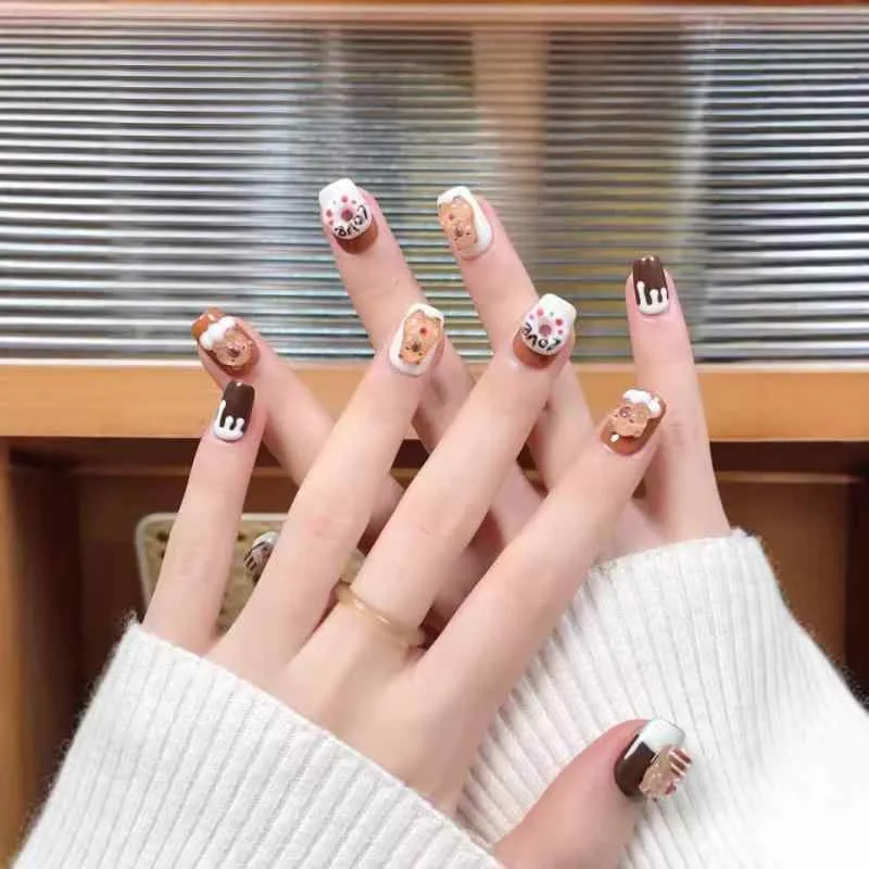 ネイルチップ レディース 付け爪 秋冬 ハンドメイド カピバラ くま ドーナツ かわいい スイート アート 短め ショートネイル スクエアオフ ネイルシール つけ爪 おしゃれ ファッション ネイルアート 普段使い デート パーティー 成人式 結婚式 イベ