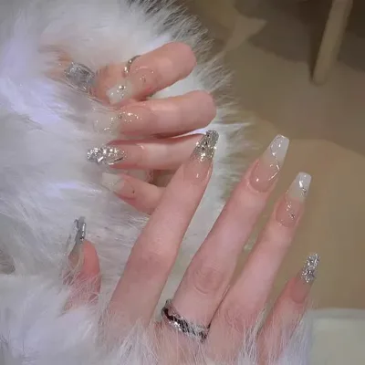ZYOWAIT ネイルチップ ロング 白 つけ爪 24枚入 可愛い 春夏 付け爪 長い 韓国 ミディアム つけづめ シンプル フィンガースーツ 秋冬 かわいい 人気 和風 成人式 卒業式 花嫁ネイル 入学式 繰…