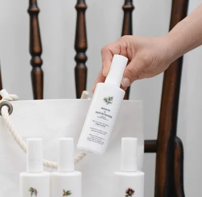 ヨモギオイル 100ml BOTANICAL REMEDY OIL 〈YOMOGI〉 / 有機オイル マッサージオイル 東洋ハーブ 浸出油インフューズドオイル 濃縮液 美容液 植物調合 ブレンド オーガニック エシカル メゾンドナチュロパシー 坂田まこと 送料無料〈オーガニックマザーライフ本店〉