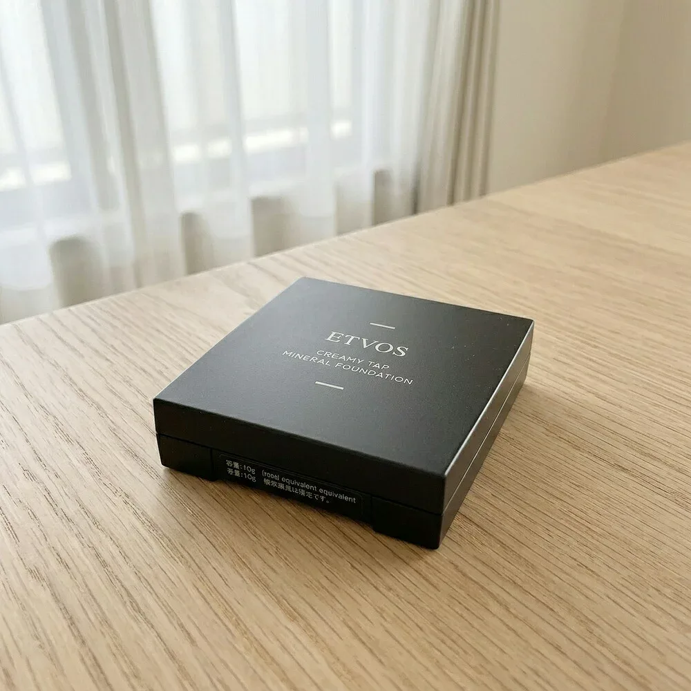 エトヴォス(ETVOS) クリーミィタップミネラルファンデーション ブラックケース
