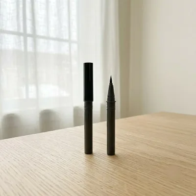 est(エスト)リキッドアイライナーN BK レフィル 0.4mL ウォータープルーフ
