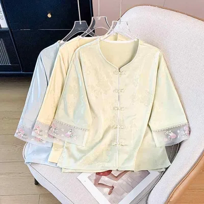 トップス レディース 夏 春夏 復古 新中式 国風 改良 デザイン 綿混 ポリエステル 刺繍 刺繍花 提花 盤ボタン 丸首 開衫 カーディガン 七分袖 ゆったり ルーズ 普通丈 ライトグリーン ライトブルー ライトイエロー 淡色 浅色 芸術風 レトロ 民