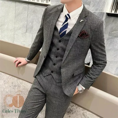 フォーマルスーツメンズ チェック柄 韓国風 男性 花婿 メンズ スーツ 3点セット ジャケット+パンツ+ベスト 3ピーススーツ カジュアルスーツ 紳士服 披露宴 スリムスーツ ビジネススーツ スタイリッシュ セットアップ 結婚式 通勤 パーティー 卒業式 入学式 入社式 セット