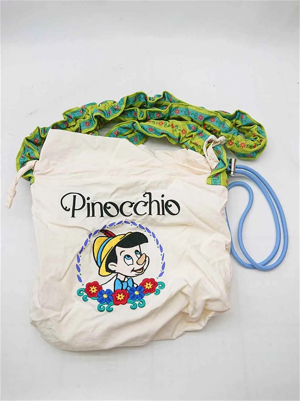 ◇ Θ ディズニー Disney ピノキオ × ショコラフィネローブ コラボ ショルダーバッグ アイボリー系 Fサイズ レディース E 【中古】
