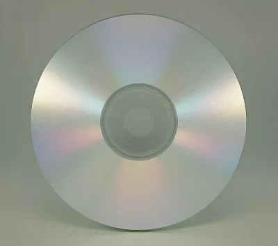 【送料無料】マイクロボード・テクノロジー T-CDR-SPY-SB CMCpro データ用CD-R 700MB/ 48倍速/ 銀プリンタブル/ 100枚x6スピンドルバルク/ 箱【在庫目安:お取り寄せ】