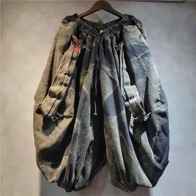 カジュアルパンツ レディース デニムパンツ 九分丈 ジーンズ 切り替え デザイン レトロ プリント ジーパン ボトムス テーパード ハロンパンツ ハイウエスト ゆったり 着痩せ 普段使い お出かけ 体型カバー 街頭 風 おしゃれ かわいい コラボ