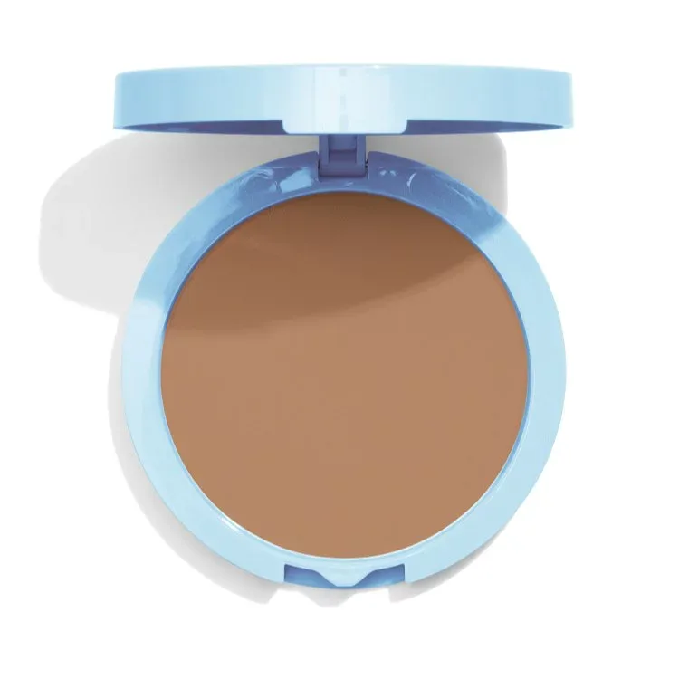 カバーガール クリーンマット プレストパウダー 555 ソフトハニー 約10g COVERGIRL Clean Matte Pressed Powder, 555 Soft Honey, 0.35 oz 【お取り寄せ商品】