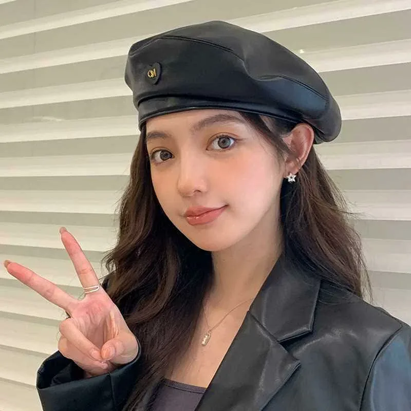 ベ雷帽 レディース 秋冬 フェイクレザー 八角帽 小顔効果 おしゃれ 無地 カジュアル キャスケット 帽子