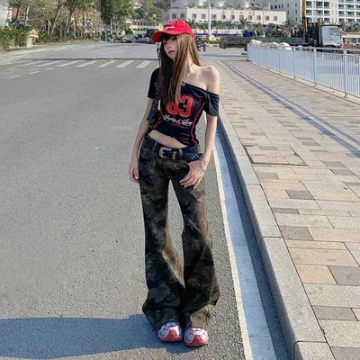 ジーンズ レディース デニムパンツ ジーパン 長ズボン ベルボトム ラッパパンツ ロングパンツ ローライズ スリム タイト 細見え 美脚 カモフラ 迷彩柄 ドレープ 伸縮性 ヴィンテージ風 レトロ アメリカン カジュアル