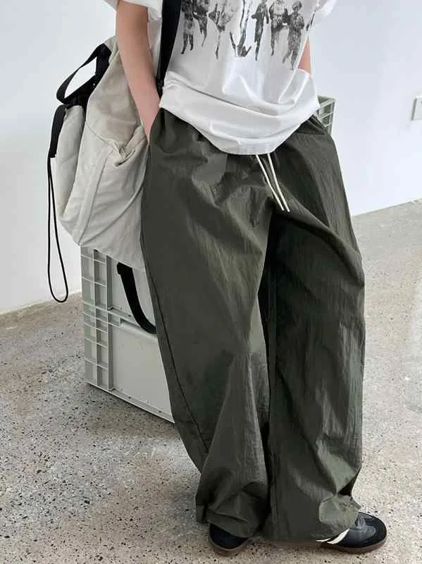 カジュアルパンツ レディース 夏物 ハイウエスト ワークパンツ ロングパンツ ゆったり ボトムス ズボン サルエルパンツ 光沢感 ギャザー シャーリング 無地 薄手 涼しい 体型カバー ワイドパンツ