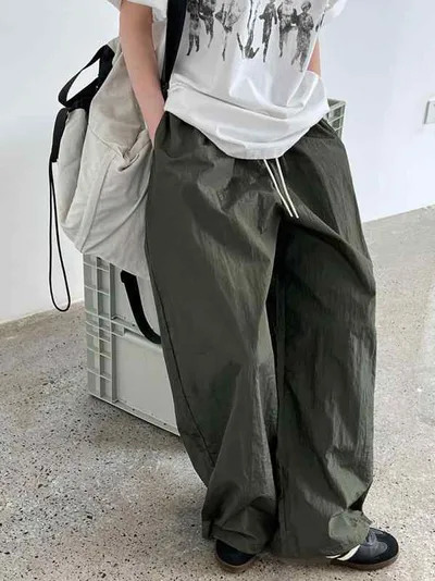 カジュアルパンツ レディース 夏物 ハイウエスト ワークパンツ ロングパンツ ゆったり ボトムス ズボン サルエルパンツ 光沢感 ギャザー シャーリング 無地 薄手 涼しい 体型カバー ワイドパンツ