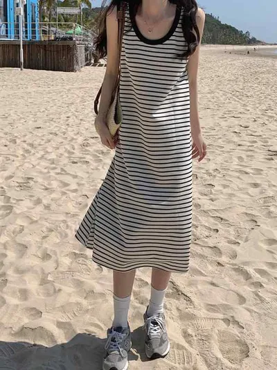 ワンピース レディース キャミソール ストライプ柄 ロング丈 春夏 ゆったり 大きいサイズ 普段使い カジュアル 体型カバー きれいめ リラックス おしゃれ お出かけ リゾート