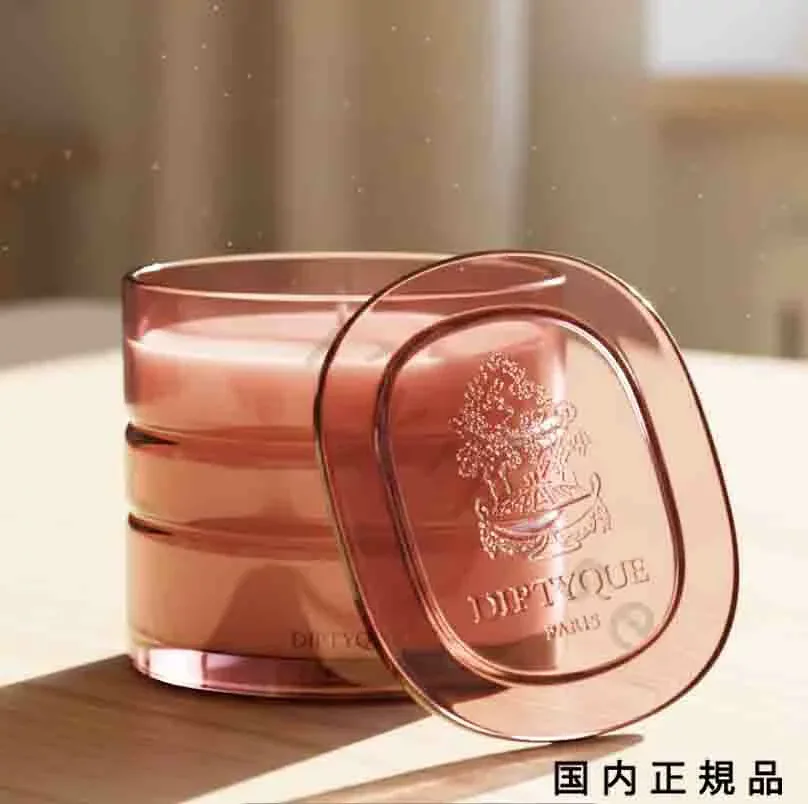(10時までのご注文最短当日発送)(休業日除く)【国内正規品】Diptyque ディプティック LA FORÊT RÊVE (ラフォレレーヴ/森の夢) リフィラブルキャンドル 270g 燃焼時間 : 約60時間 サイズ : 長さ10cm。幅10cm。高さ7cm