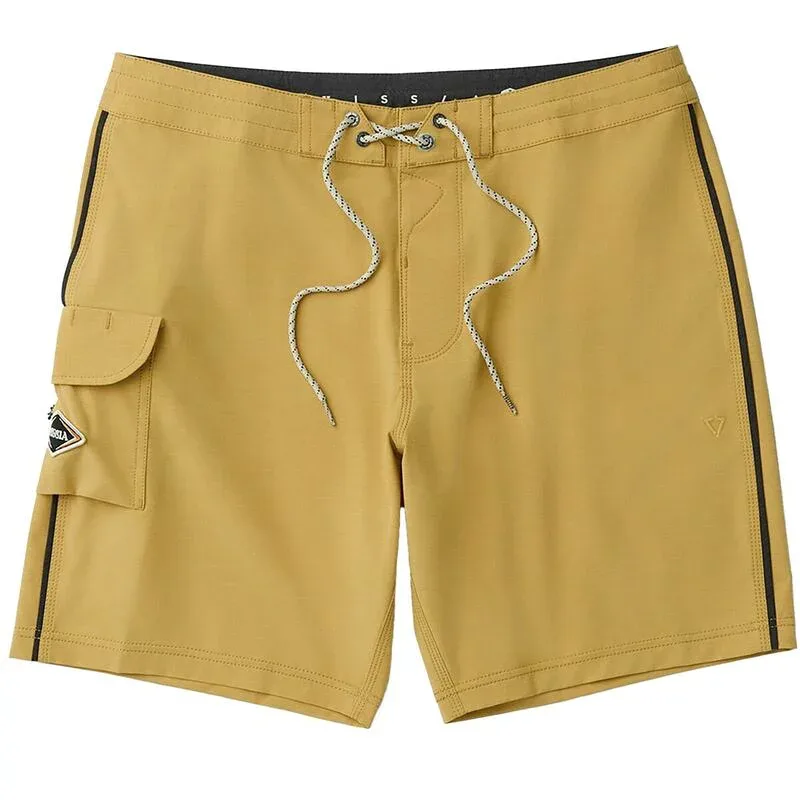 ヴィスラ メンズ 水着 ハーフパンツ・ショーツ Vissla Solid Sets 18.5in Boardshort - Men's Golden Hour