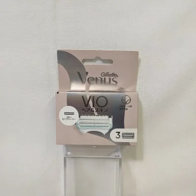 【展示品】 Gillette Venus(ジレット ヴィーナス) VIO ヘア&スキン カミソリ替刃 (3個入り)