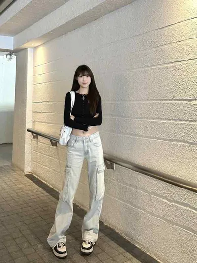 牛仔裤 レディース デニムパンツ ジーパン 長ズボン ボトムス ジーンズ ローウエスト ハイウエスト 宽松 ゆったり ストレート レトロ アメカジ ヴィンテージ風 ウォッシュ加工 薄手 ブルー コットン 綿 ポリエステル