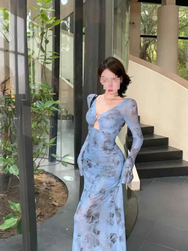 レディース ワンピース Vネック 透け セクシー フェミニン 夏 ロングドレス ウエストマーク 細見え プリーツ ギャザー レイヤード 軽量 伸縮性