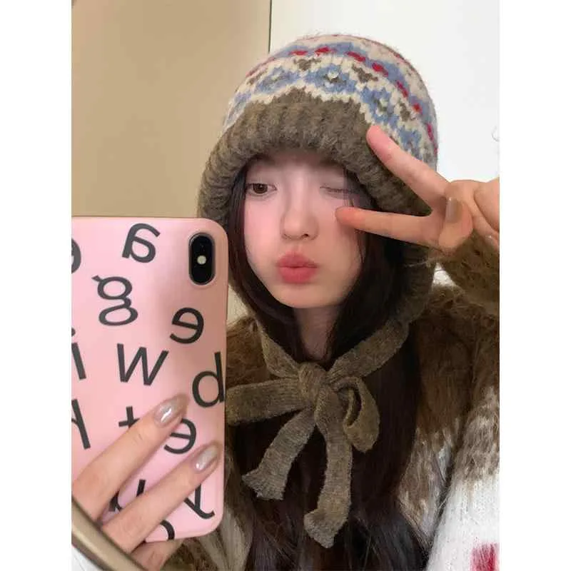 レディース ニット帽 耳あて付き 秋冬 保暖 暖か 顔小さめ 韓国スタイル ビーニー ヘッドバンド 普段使い ソフト素材 伸縮性