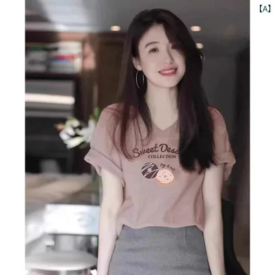 ベーシック トップス レディース ピンクの ストレート ショルダー 半袖 レディース Tシャツ 2025 夏の ゆったり な フランスの 高級 Vネック トップ
